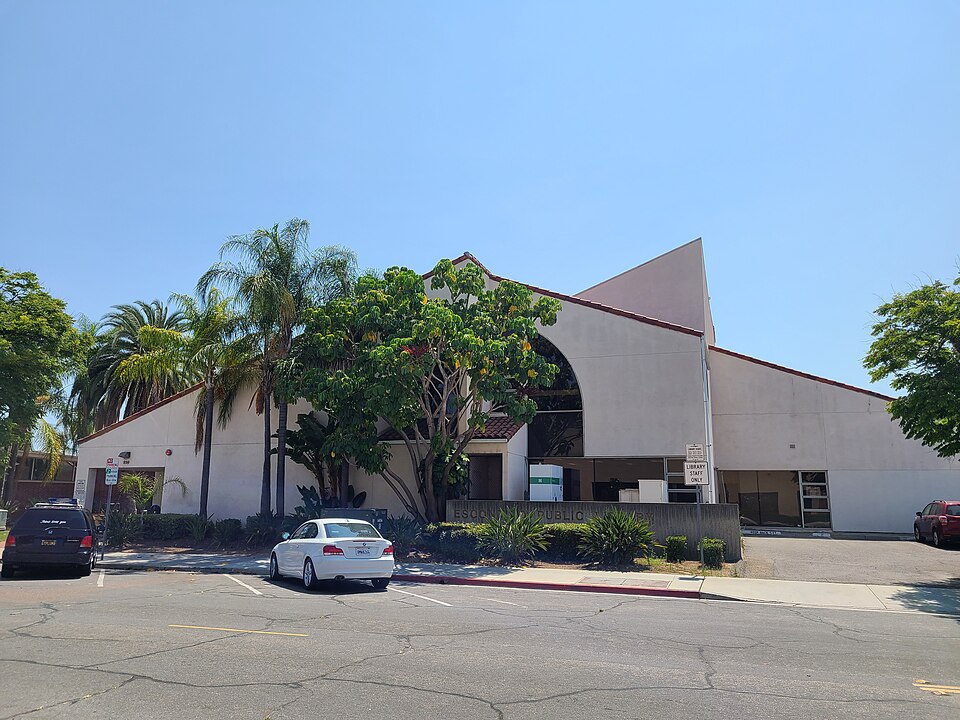 Street view of the Escondido Public Library building on Kalmia Street.